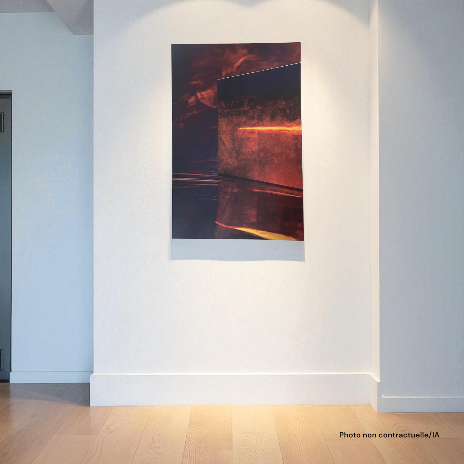 Le tableau "Le Portail du Brazier" accroché dans un salon moderne sur un mur blanc.